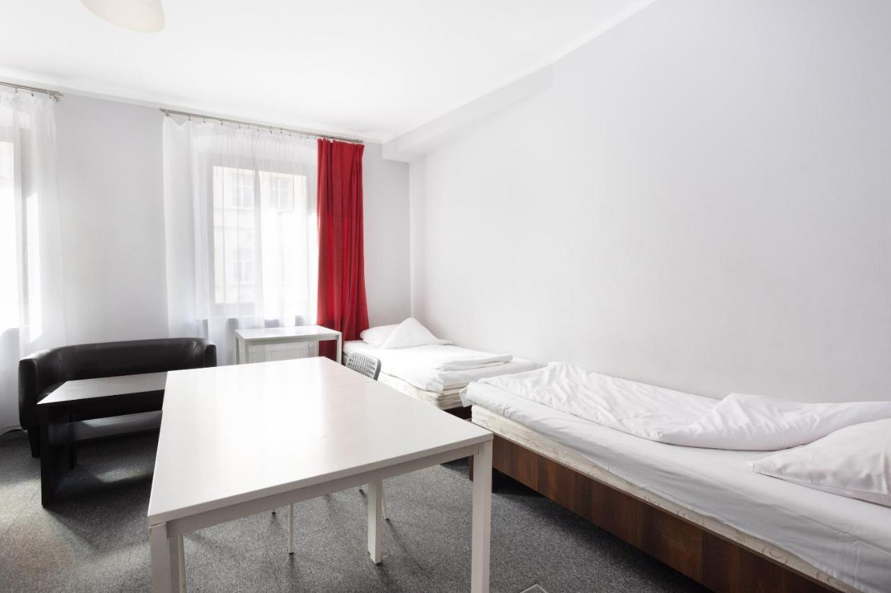 Shick Hostel Wroclaw Luaran gambar