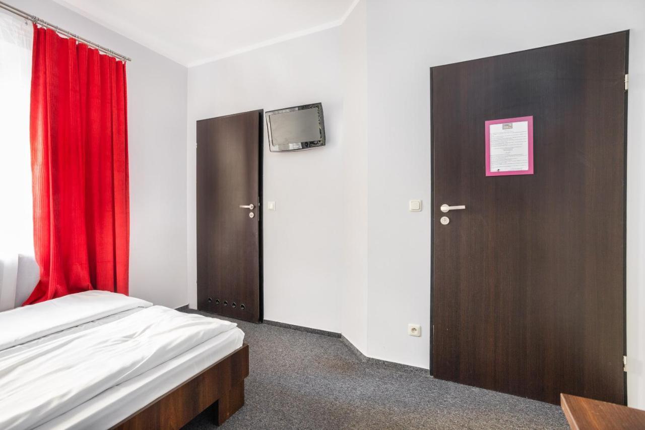 Shick Hostel Wroclaw Luaran gambar